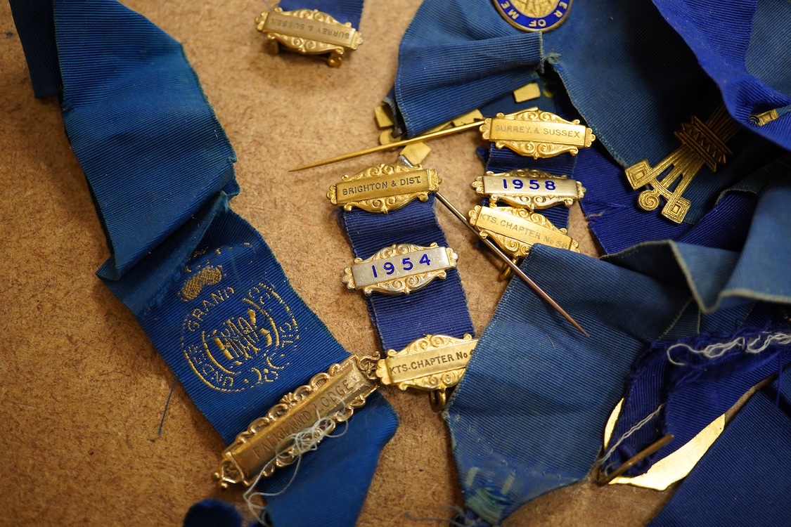 Collection of masonic and buffalo medals